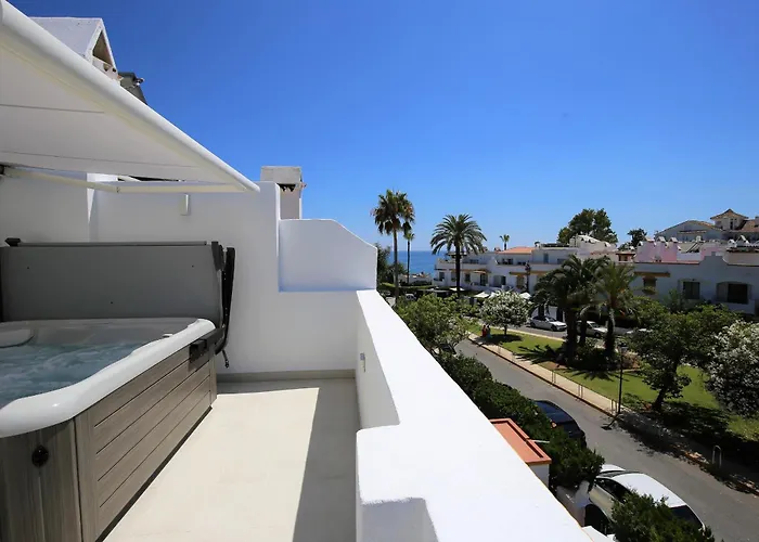 Casa Luna By Finest
