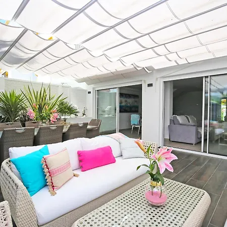Casa Luna By Finest Holiday home *